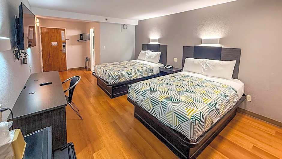 Motel 6-Oklahoma City, OK - South