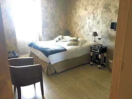 Standard Double Room with Shower