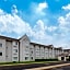 Microtel Inn & Suites by Wyndham Pittsburgh Airport