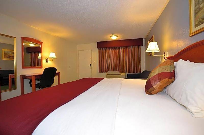 Best Western Palestine Inn