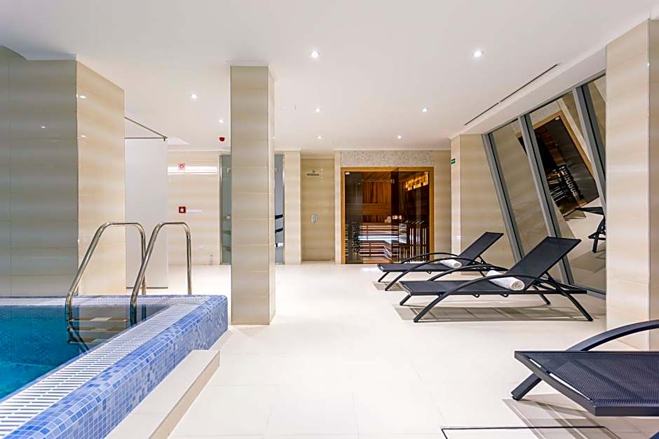 Outlet Hotel Polgár