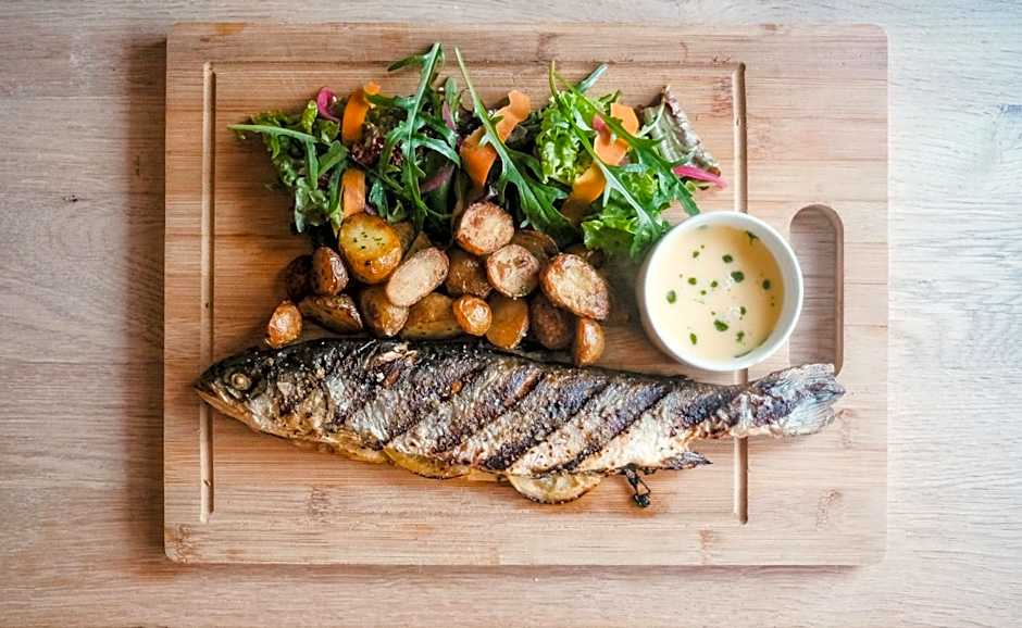 Bankinn - Hotel by Aldan