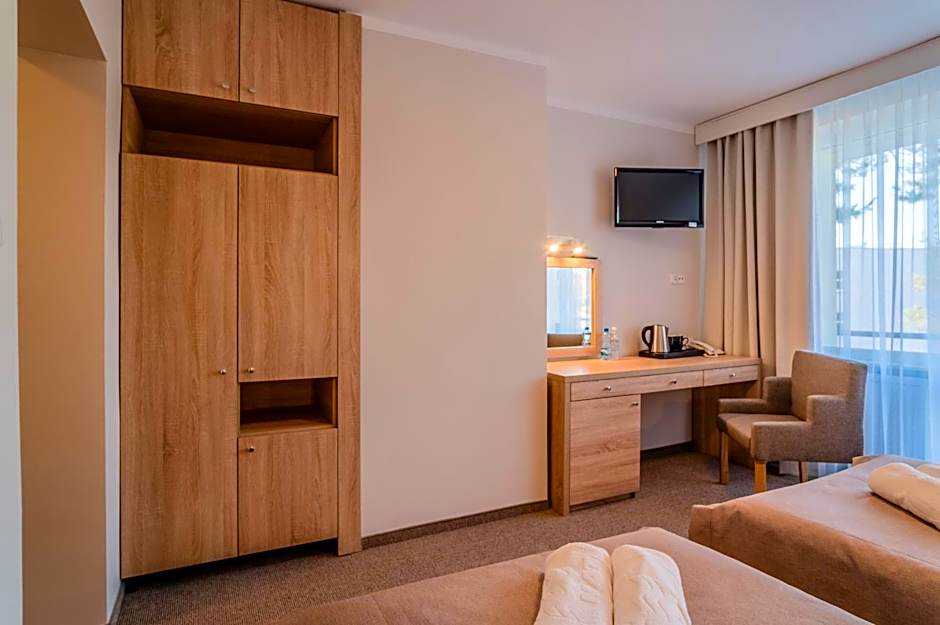 Hotel *** NAT Jarosławiec