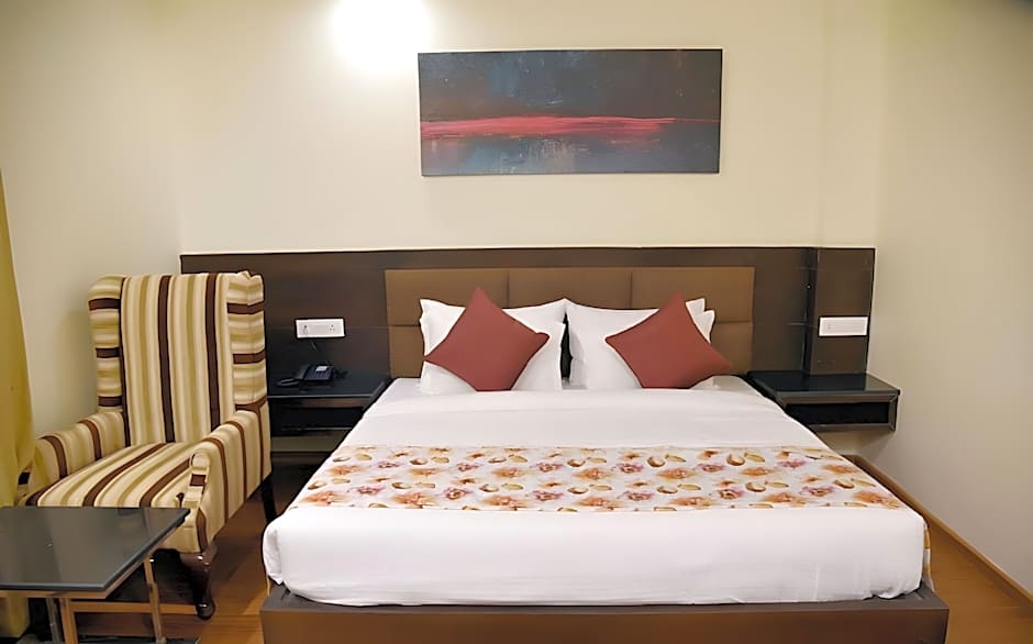 Clarks Inn Suites, Katra