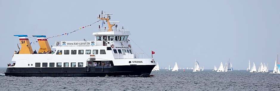 ACQUA Strande Yachthotel & Restaurant