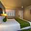 Ocean Pacific Lodge