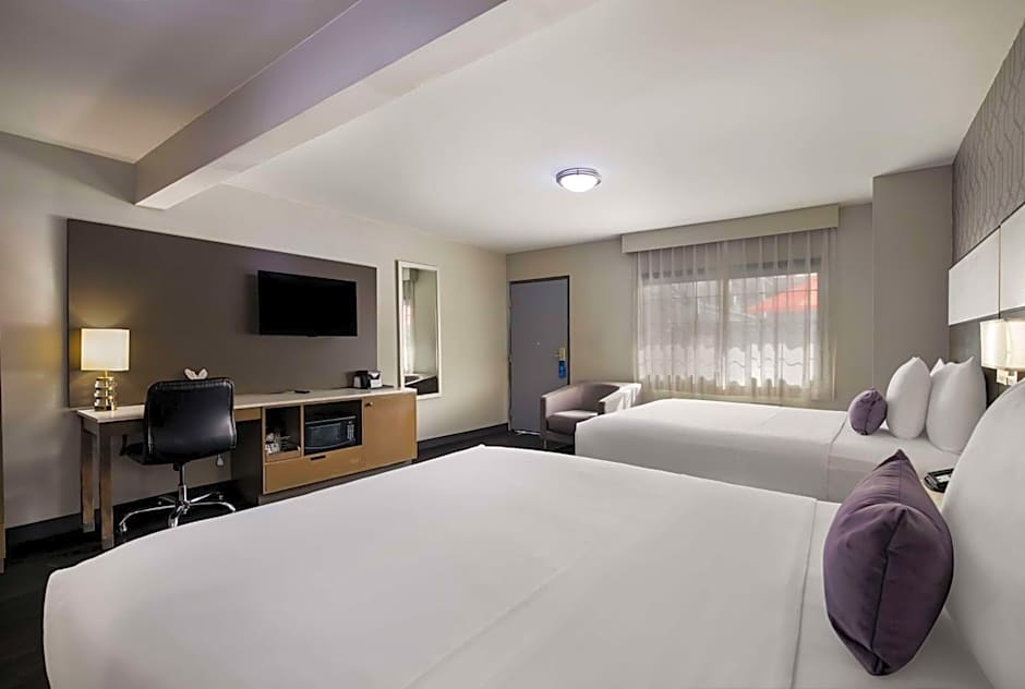 Sunset West Hotel SureStay Collection By Best Western