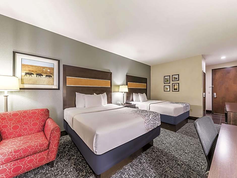 La Quinta Inn & Suites by Wyndham Tulsa - Catoosa
