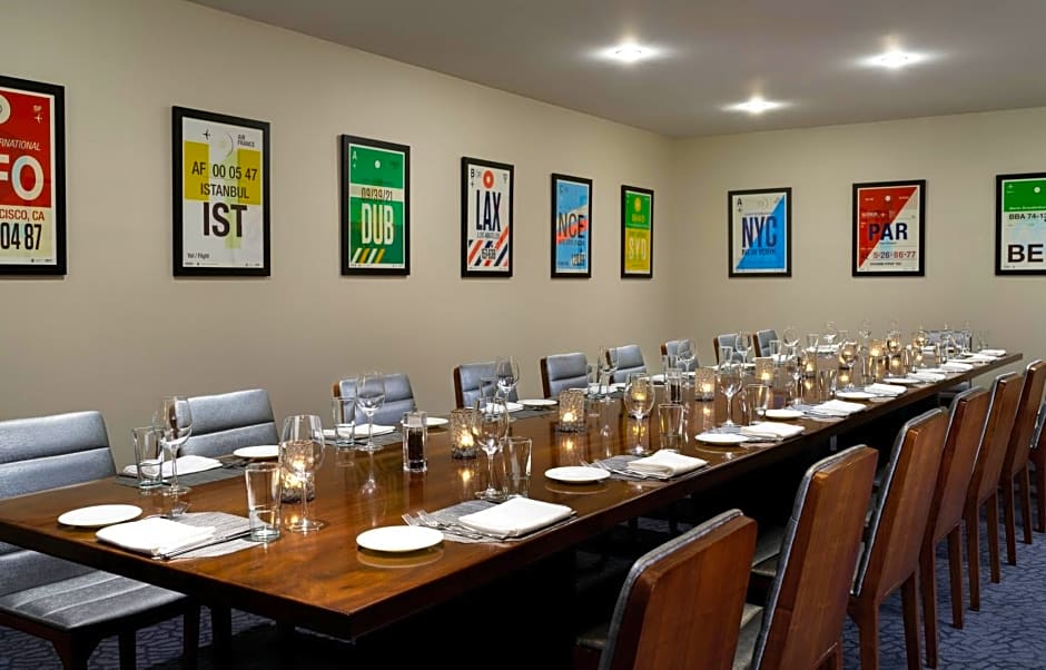 Crowne Plaza JFK Airport New York City, an IHG Hotel