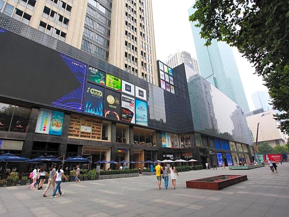 The Cumberland Boutique Hotel