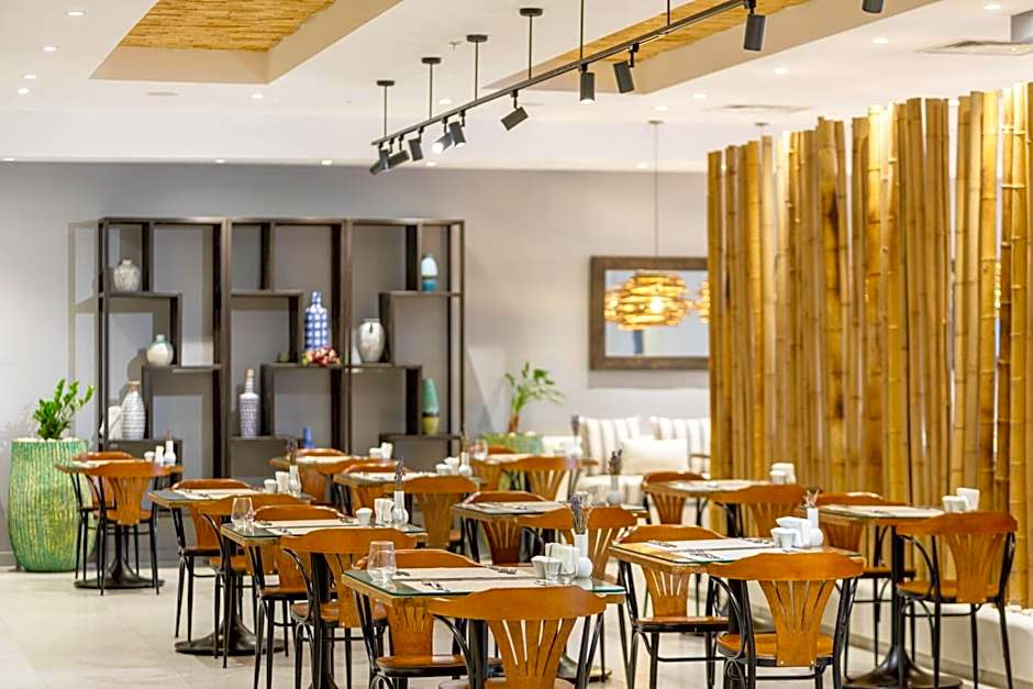 Design Plus Seya Beach Hotel