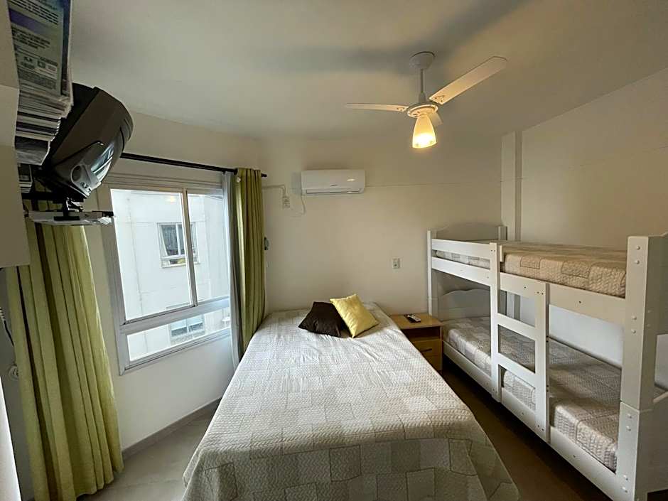 Itapema-Meia Praia- 3 quartos - Frente Mar!