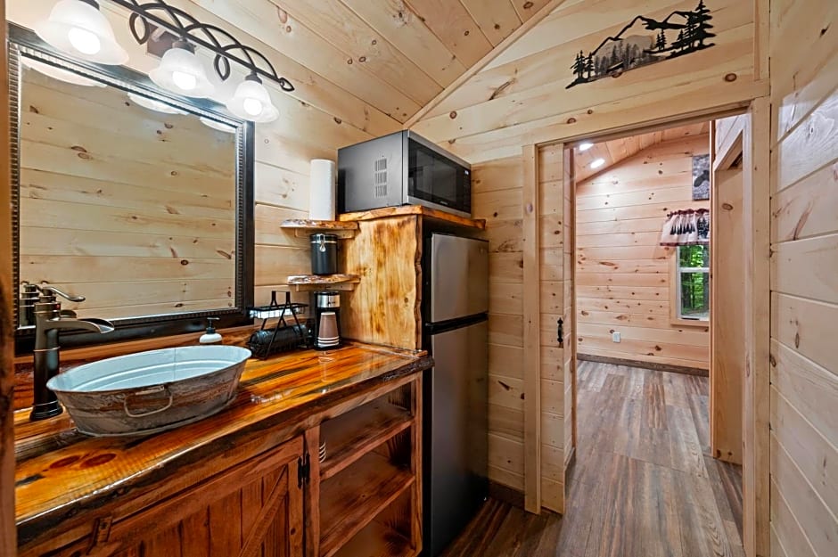 Cozy Cabins of Cosby