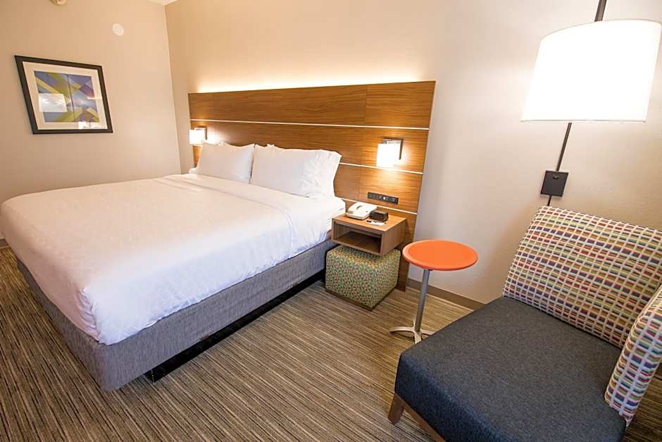 Holiday Inn Express Atlanta-Stone Mountain By IHG
