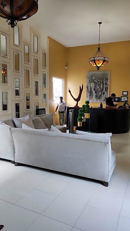 Hotel Class Colonial