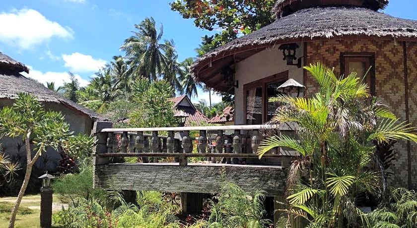 Malibu Beach Bungalows