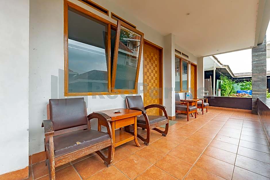 Yehezkiel Hotel Lembang Mitra RedDoorz