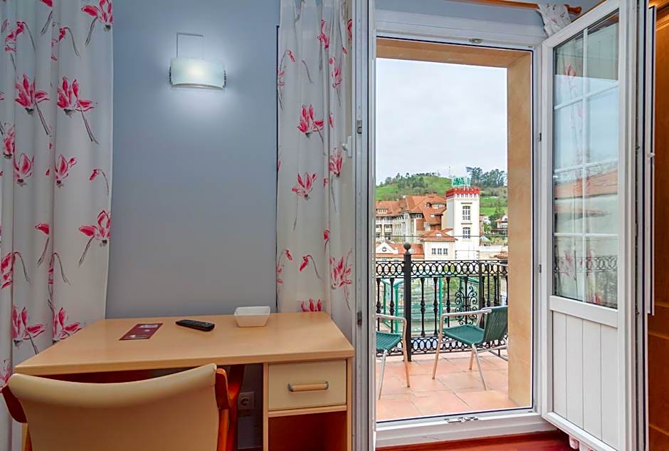 Hotel La Terraza De Puente Viesgo
