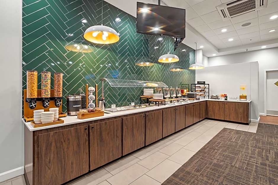 Holiday Inn Baton Rouge College Drive I-10 By IHG