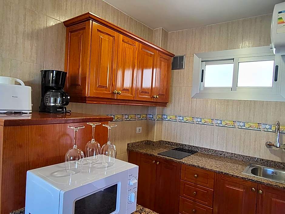 Las Camelias Apartments