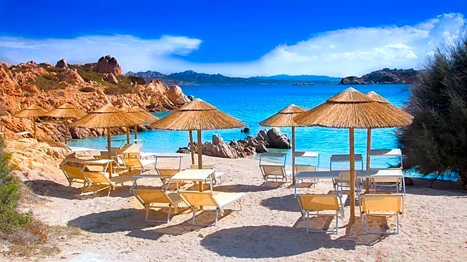 Photo 1 of 50 of Hotel Cala Lunga