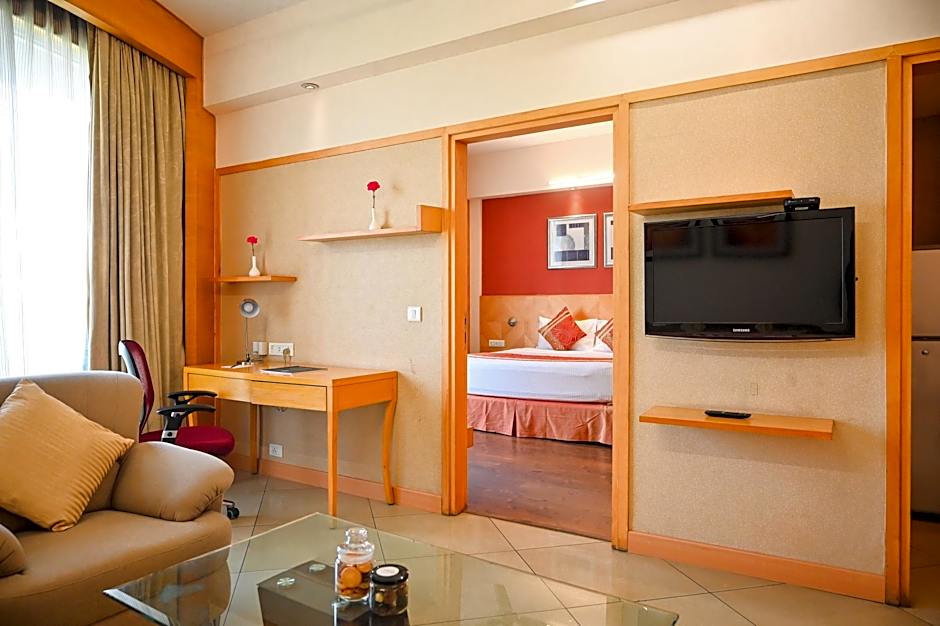 Savoy Suites Manesar
