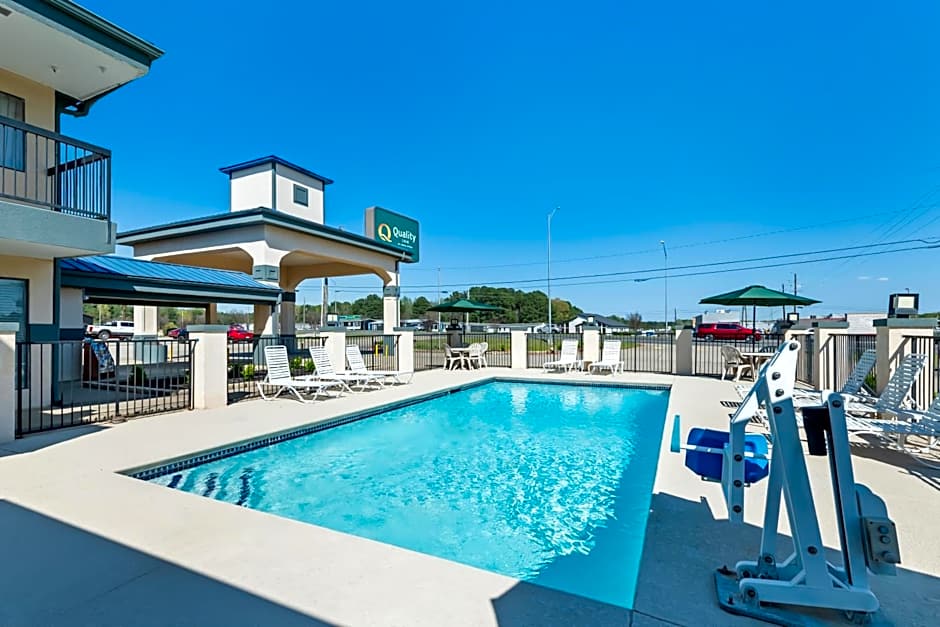 Quality Inn Marshall