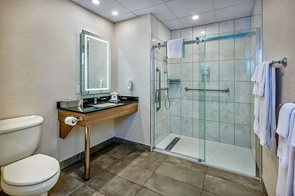 Quality Suites Drummondville