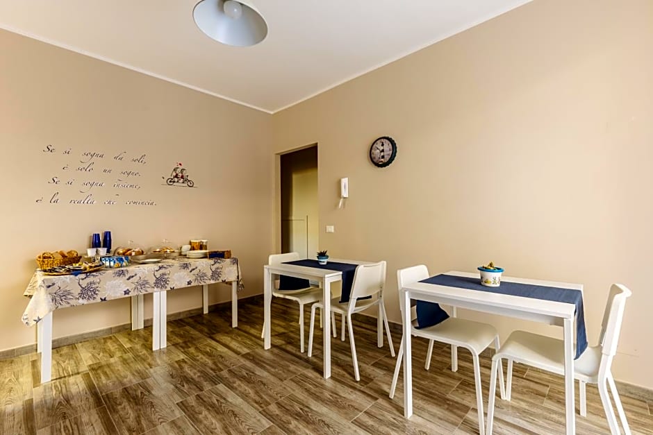B&B Medusa – St. Flavia, CA