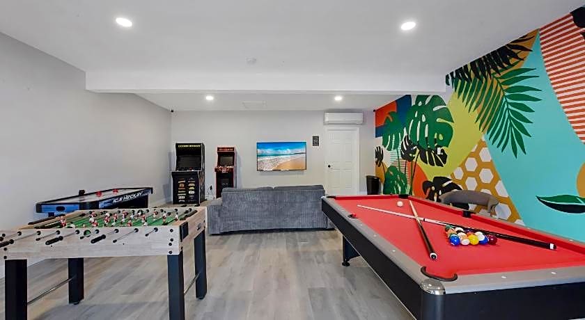 Palm Cove Motel