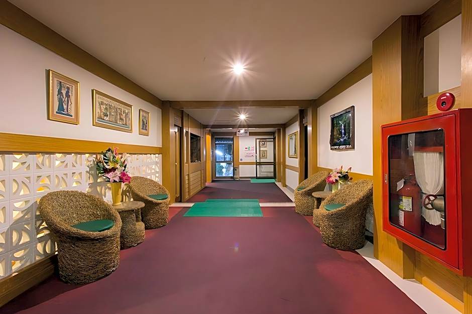 Siri Hotel