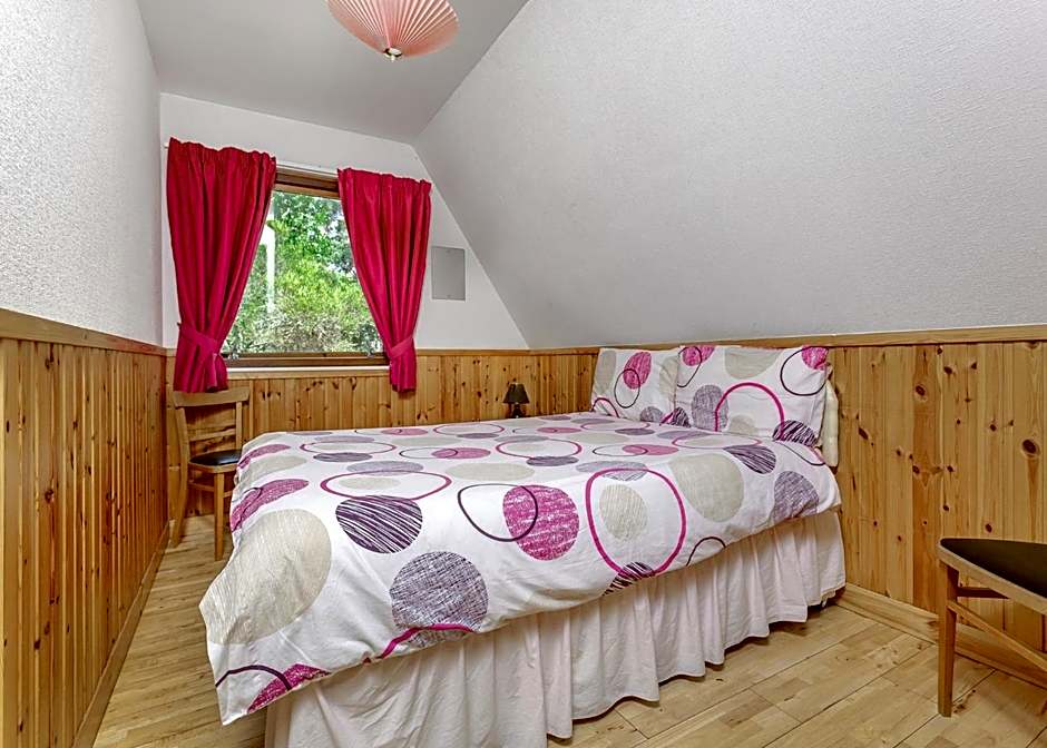 Delny Highland Lodges
