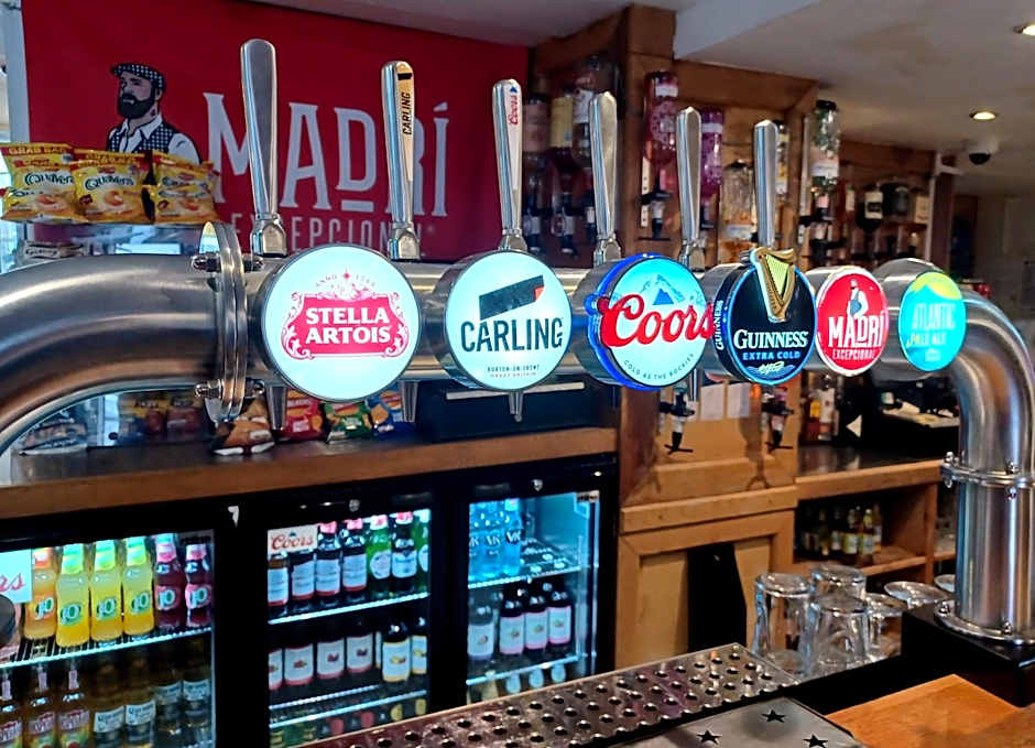 Harry's Hotel & Restaurant