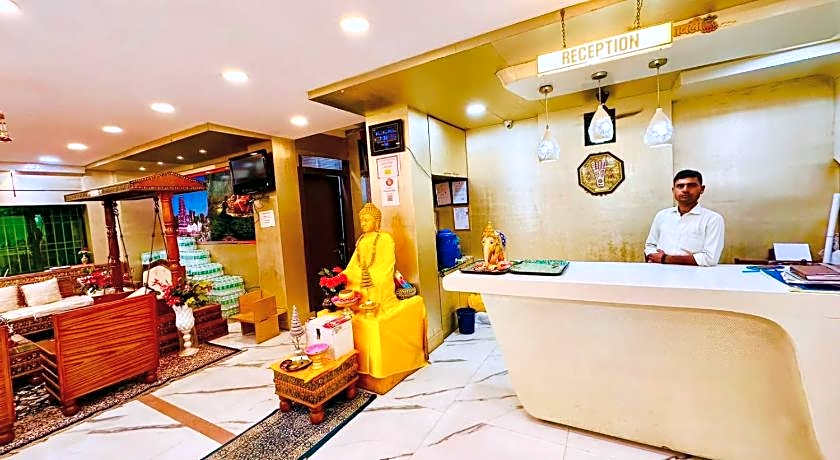 Hotel Om International