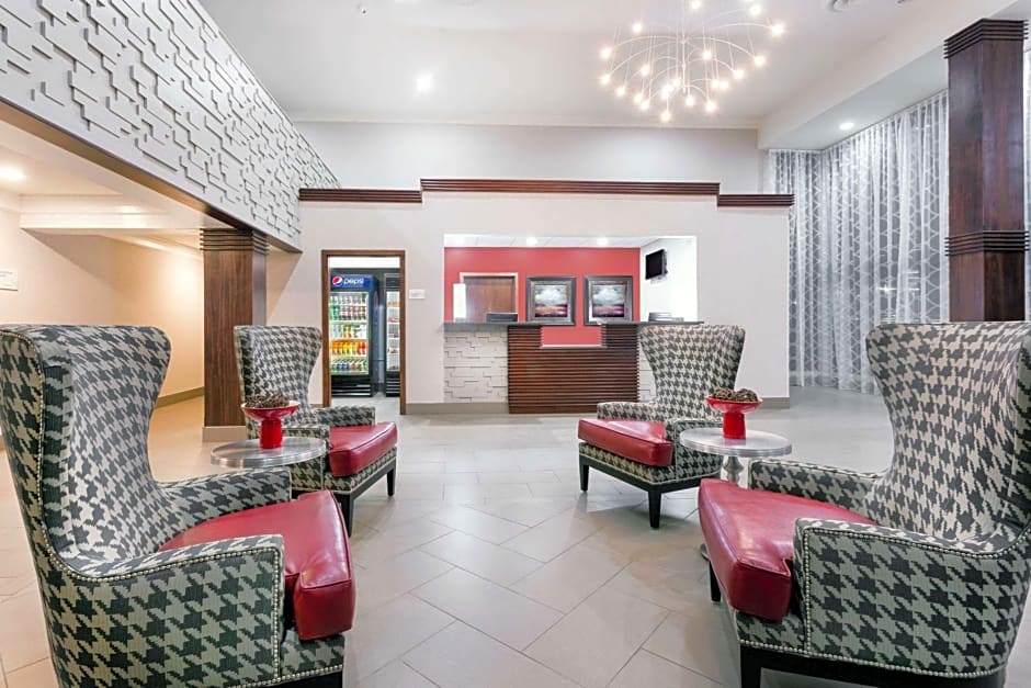 Ramada by Wyndham Tuscaloosa