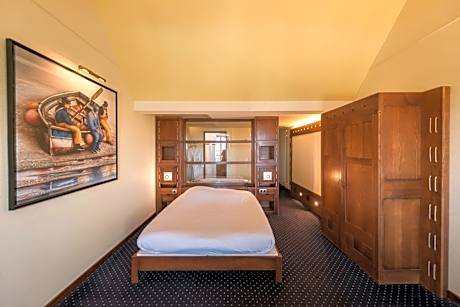 Elegance Double Room with Lighthouse Side