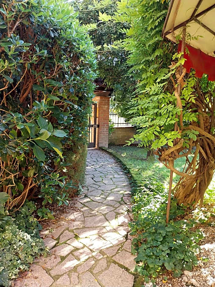 La Casa Gialla A MONTIGNOSO