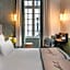 Hôtel Littéraire Stendhal et Spa