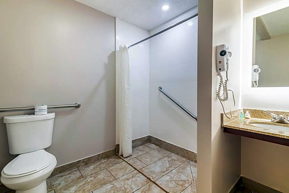 Ogunquit River Inn & Suites