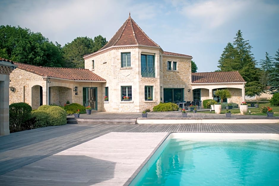 CHAMBRES D'HOTES DANS MAISON DE CARACTERE