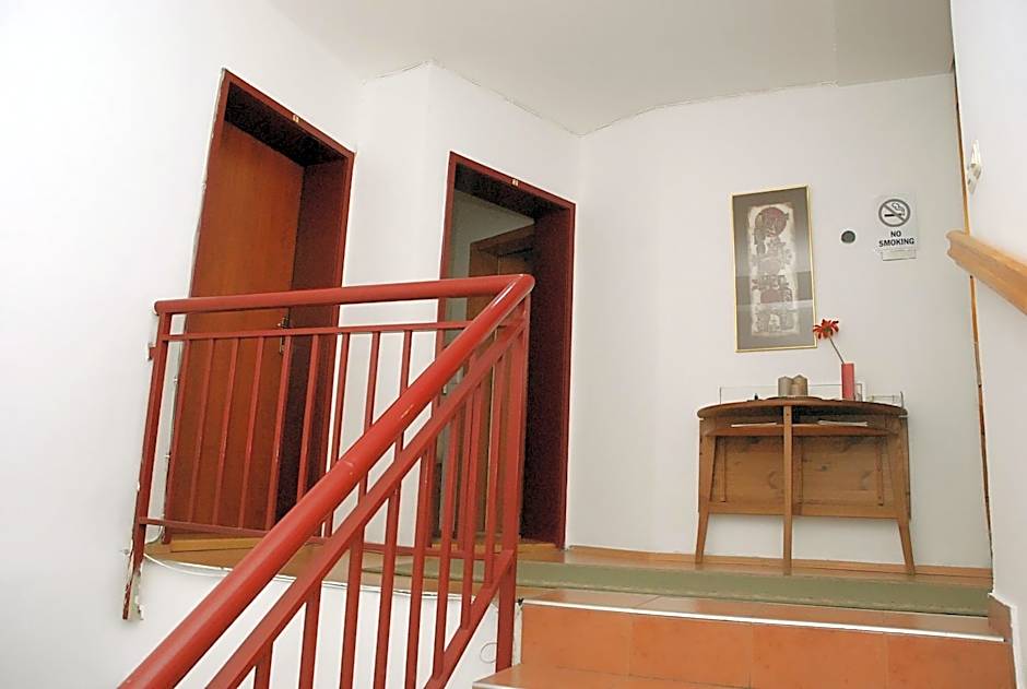 Hotel 7
