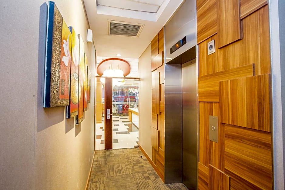 Life Hotel Sudirman Surabaya