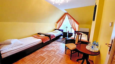 Classic Triple Room