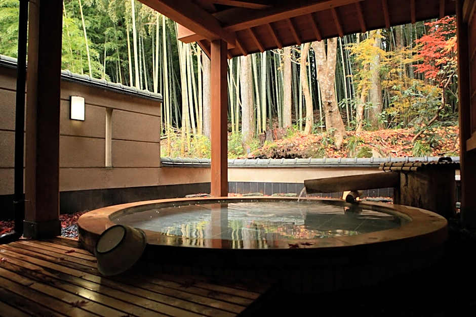 Yumotokan
