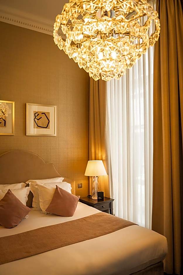 Dukes' Arches Brugge Adults only