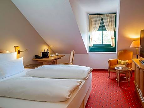 Executive King Room