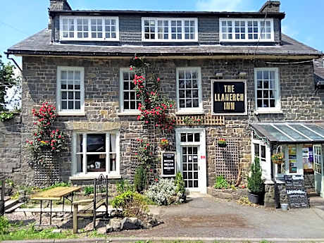 Llanerch Inn