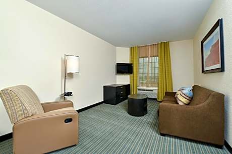 One-Bedroom King Suite - Disability Access
