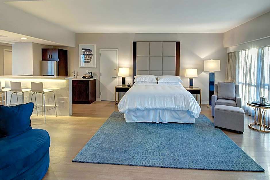 Sheraton Eatontown Hotel