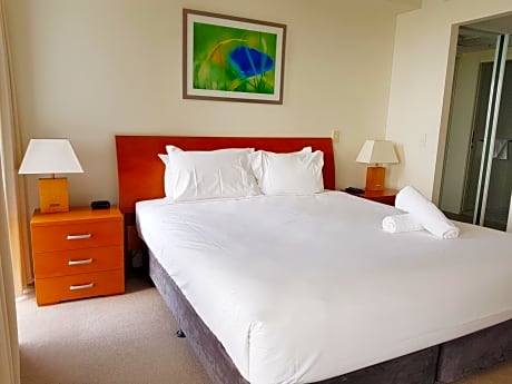 Two-Bedroom Apartment with Ocean View